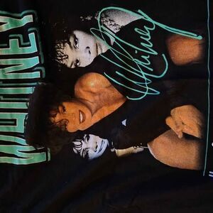 Whitney Houston graphic tee xl